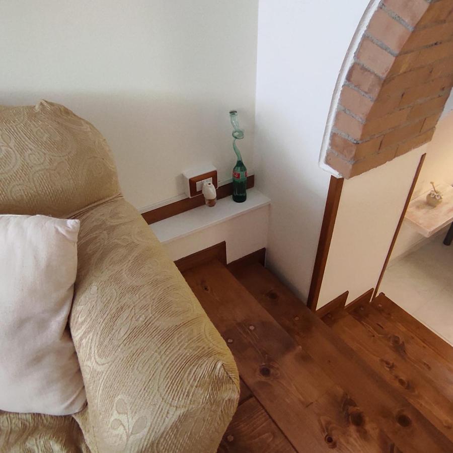 Residenza L'Orologio Hotel Берналда Екстериор снимка